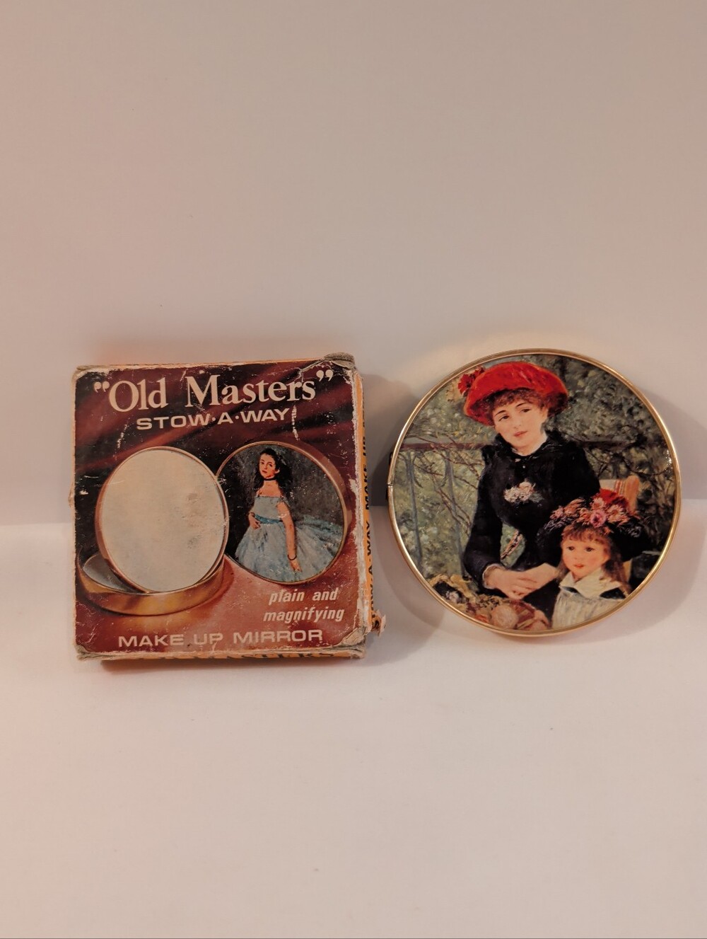 Mirror "OLD MASTERS" Stow Away Plain & Magnifying 1975 Japan #8344 Vintage USED
